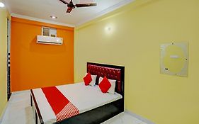 Oyo Flagship Hotel Star Inn