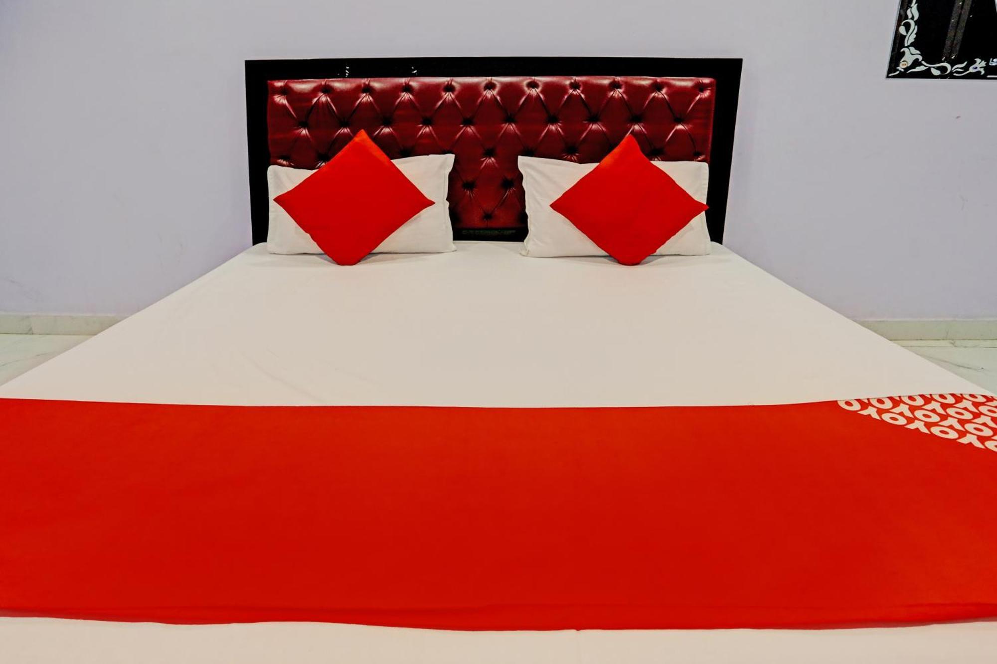 Oyo Flagship Hotel Star Inn Kanpur Exterior photo