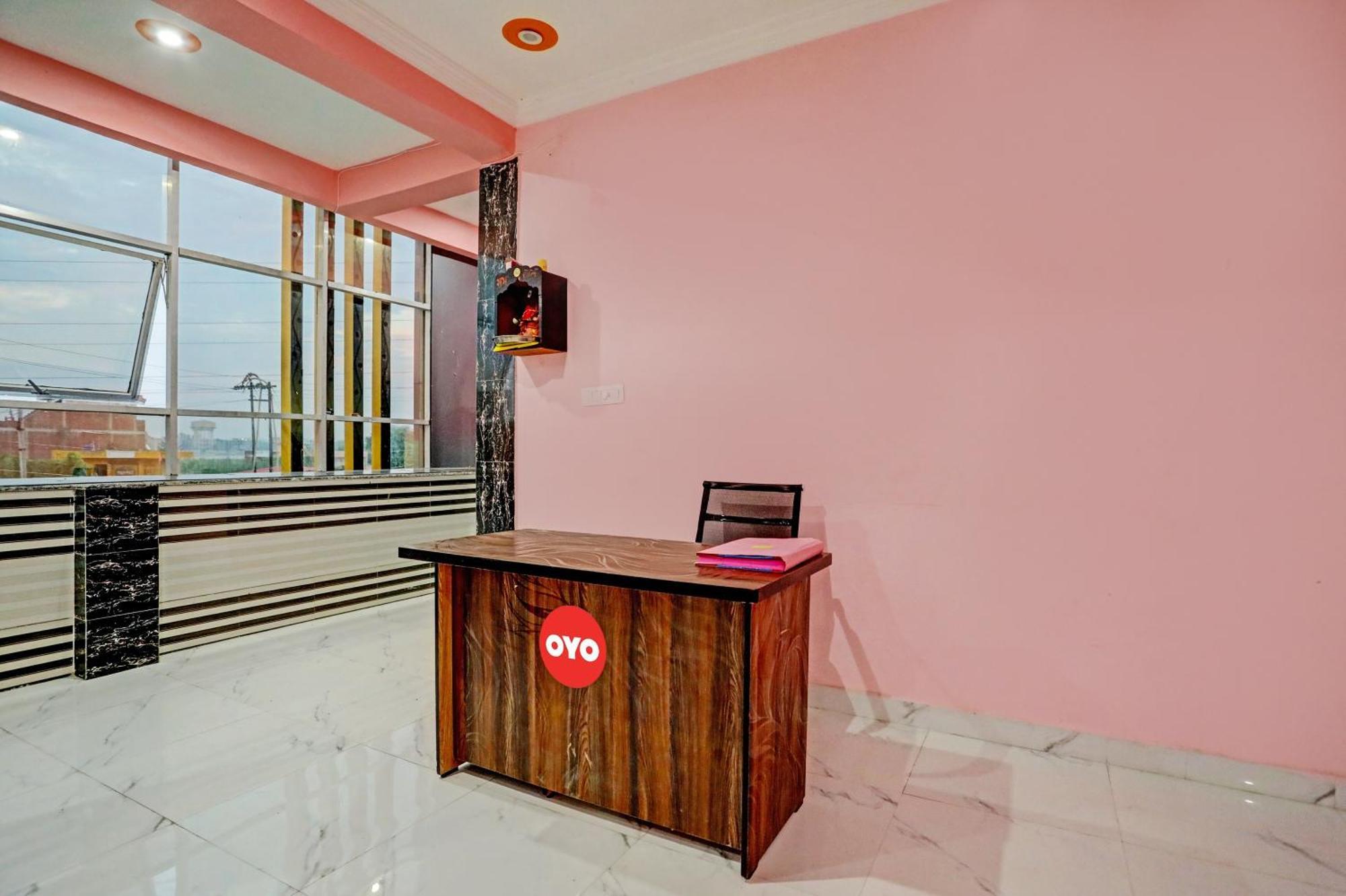Oyo Flagship Hotel Star Inn Kanpur Exterior photo